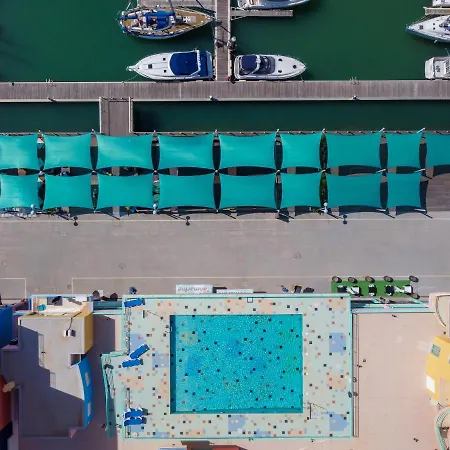 Luxury 1 Bedroom Apartment, Marina De Albufeira3 شقة البوفيرا