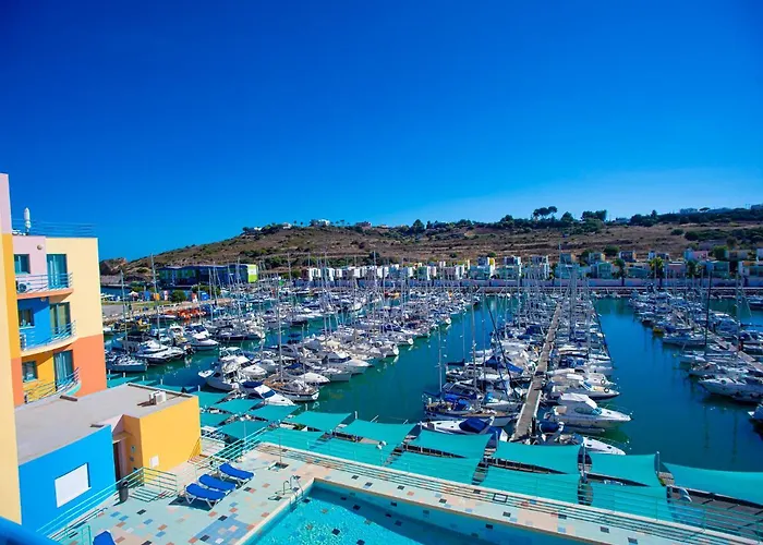 公寓 Luxury 1 Bedroom Apartment, Marina De Albufeira3 *