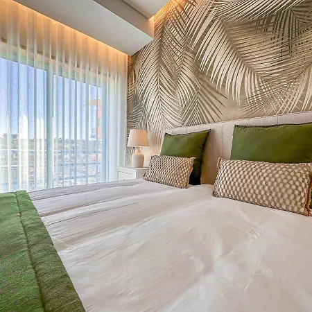 Luxury 1 Bedroom Apartment, Marina De Albufeira3 *